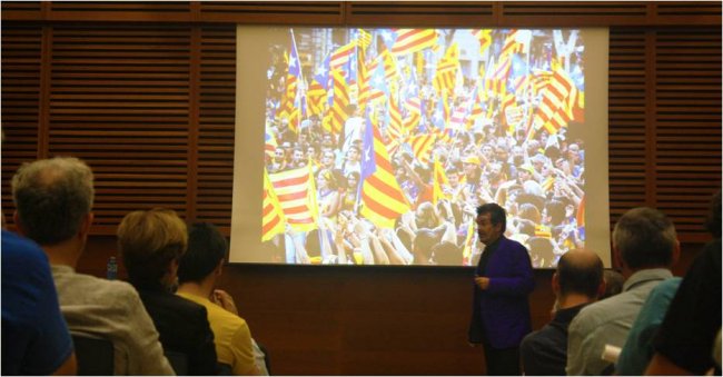 “Salir de España tiene su peligro, pero quedarse es aún más peligroso" 